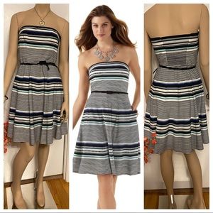 White House Black Market Size 6 strapless Dress